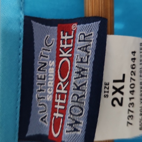 Cherokee size 2XL Teal Scrub top - Picture 3 of 9